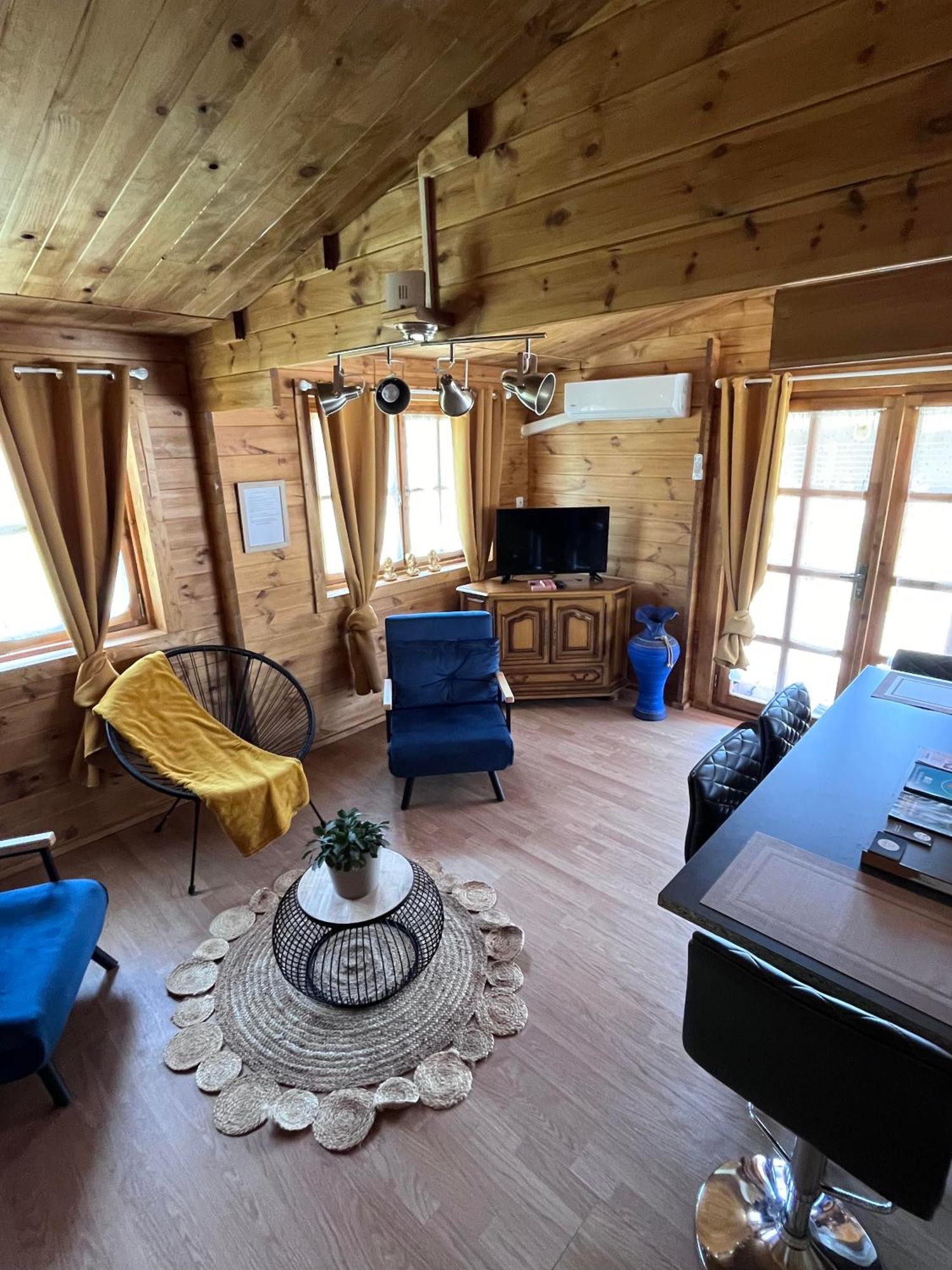 Chalet En Sologne A Villefranche Sur Cher Екстериор снимка
